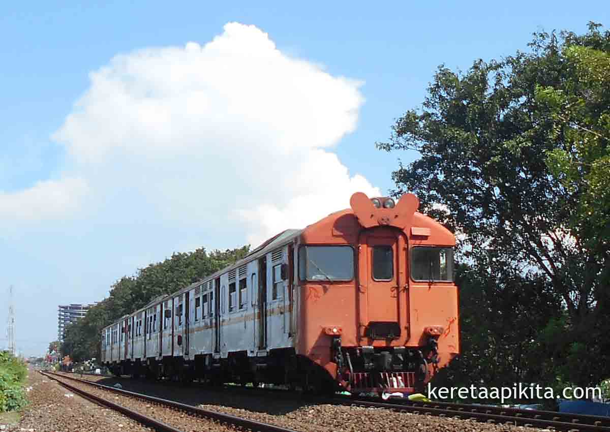 Kereta Kedungsepur Semarang