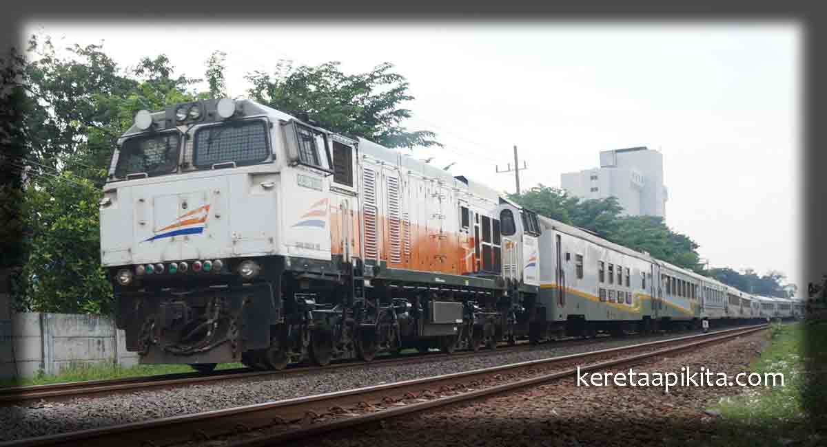 Gambar Kereta Api Bima Surabaya Jakarta