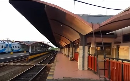 Gambar Stasiun Malang