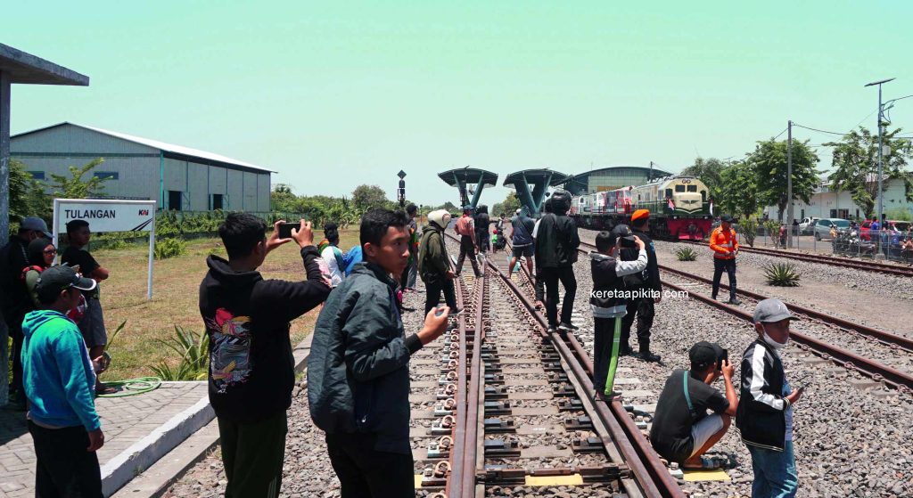 Suasana Parade Lokomotif