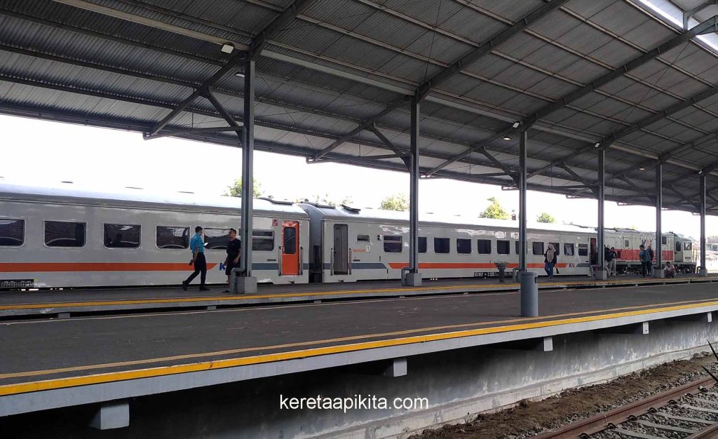 Kereta Api Airlangga