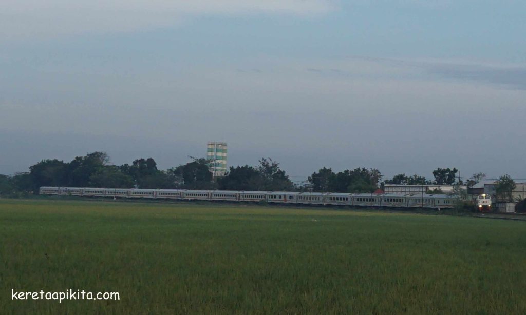 KA Gumarang Eksekutif Bisnis