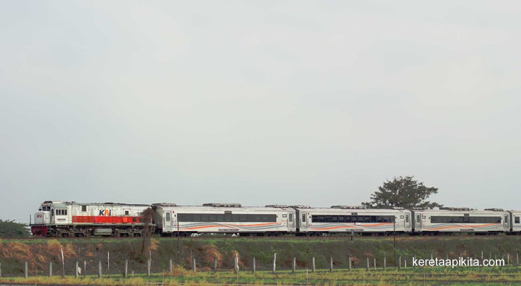 CC201 Narik Kereta Eksekutif