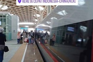 Kereta Cepat Jakarta Bandung