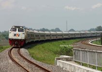 KA Gumarang Bisnis