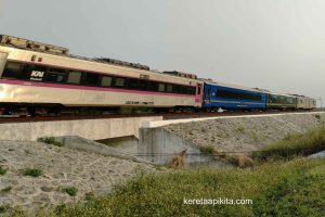 KA Argo Semeru Panoramic dan Compartment